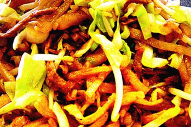 Fried Pancake (老房子炒饼)